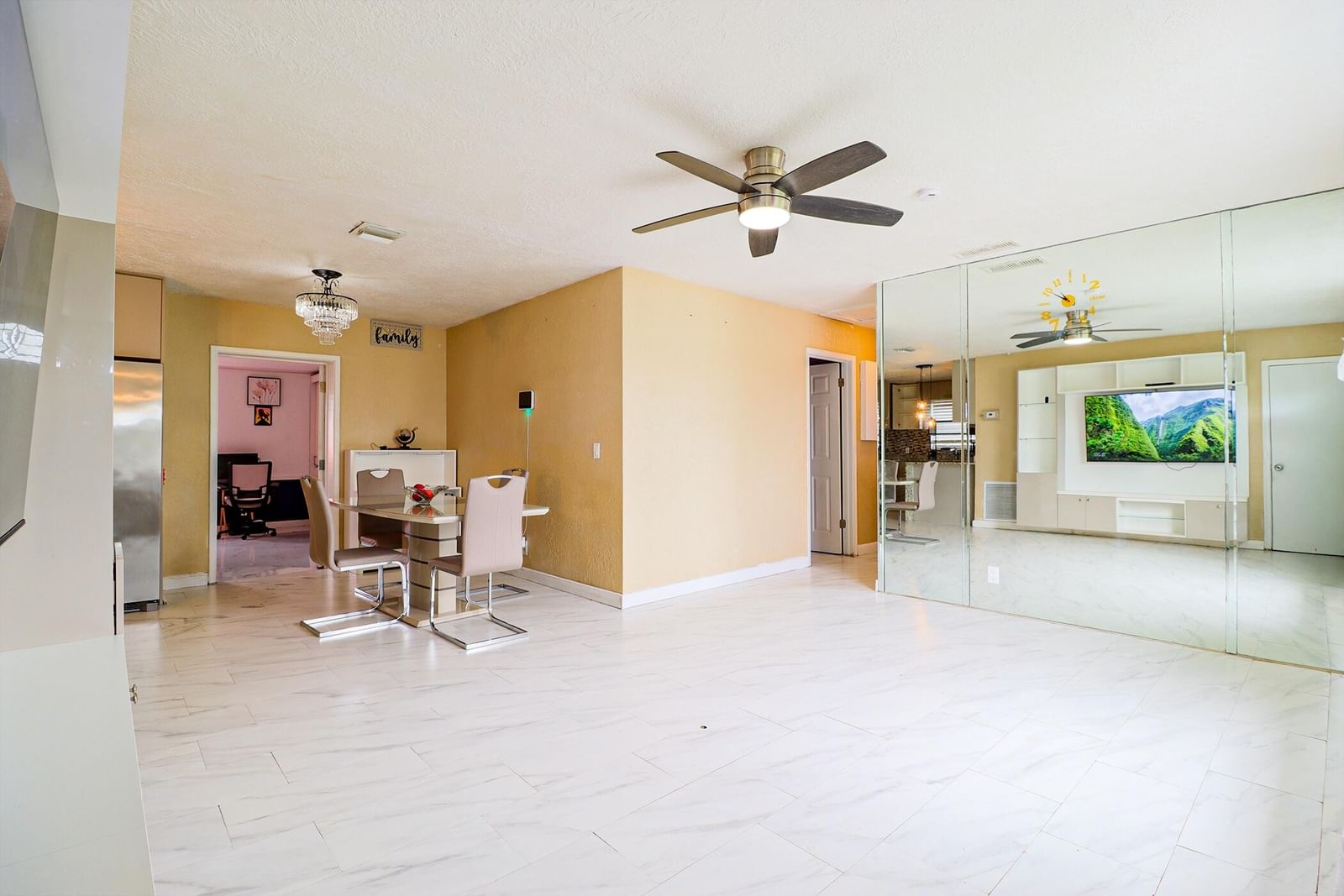 219 NE 6th Avenue, Boynton Beach, FL 33435 photo 4
