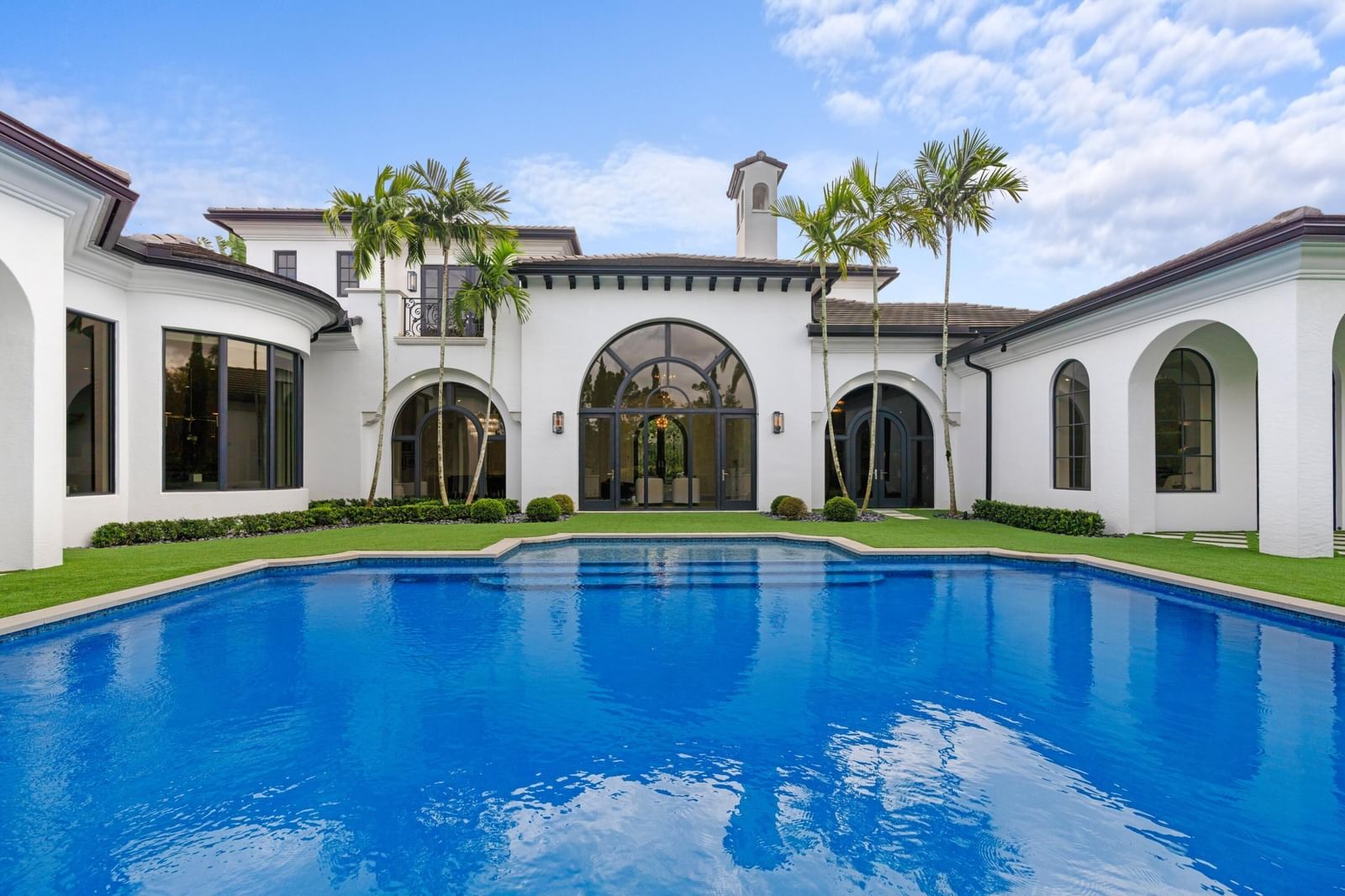 111 Via Palacio, Palm Beach Gardens, FL 33418 photo 3