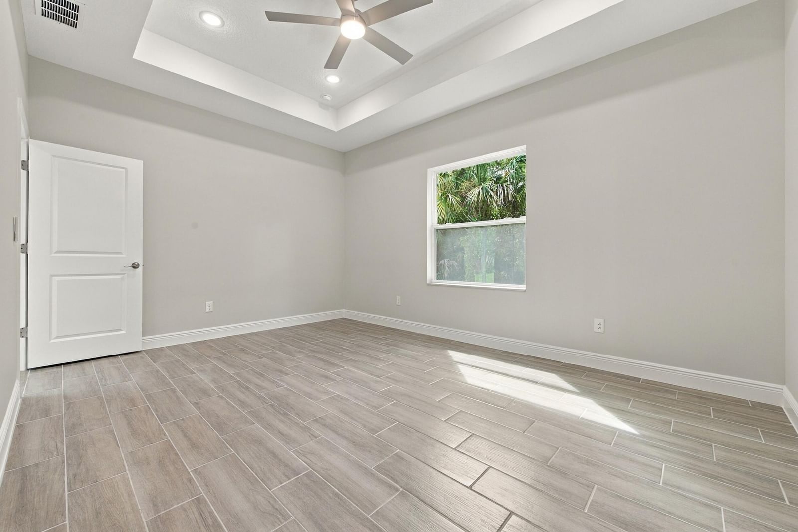 7956 104th Avenue, Vero Beach, FL 32967 photo 4