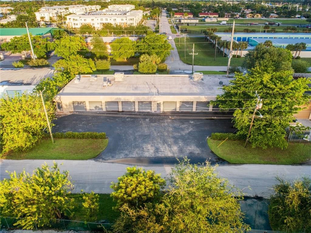 800 SW 15th Avenue, Delray Beach, FL 33444