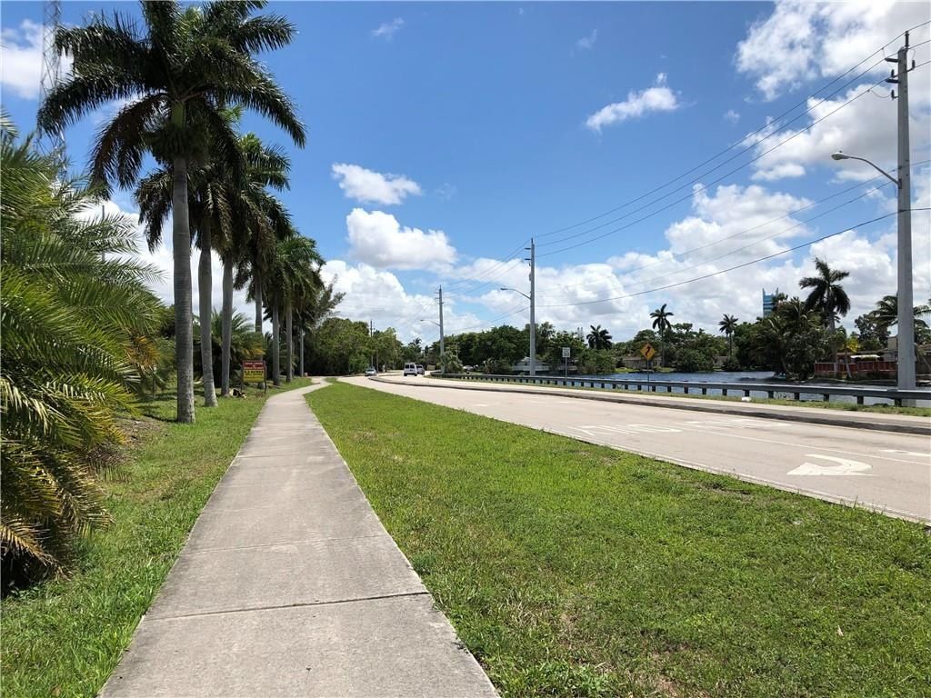 3990 Griffin Road, Hollywood, FL 33312 photo 5