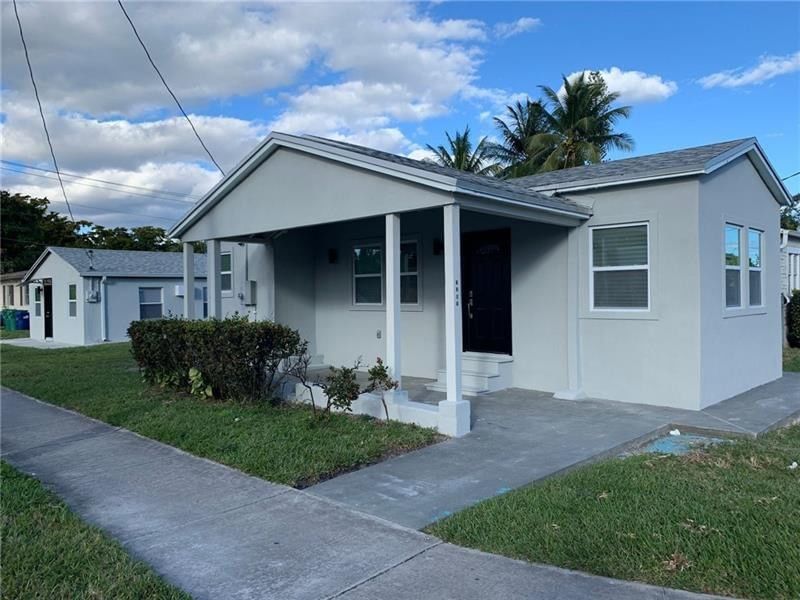 1301 NE 110th Terrace, Miami, FL 33161 photo 4