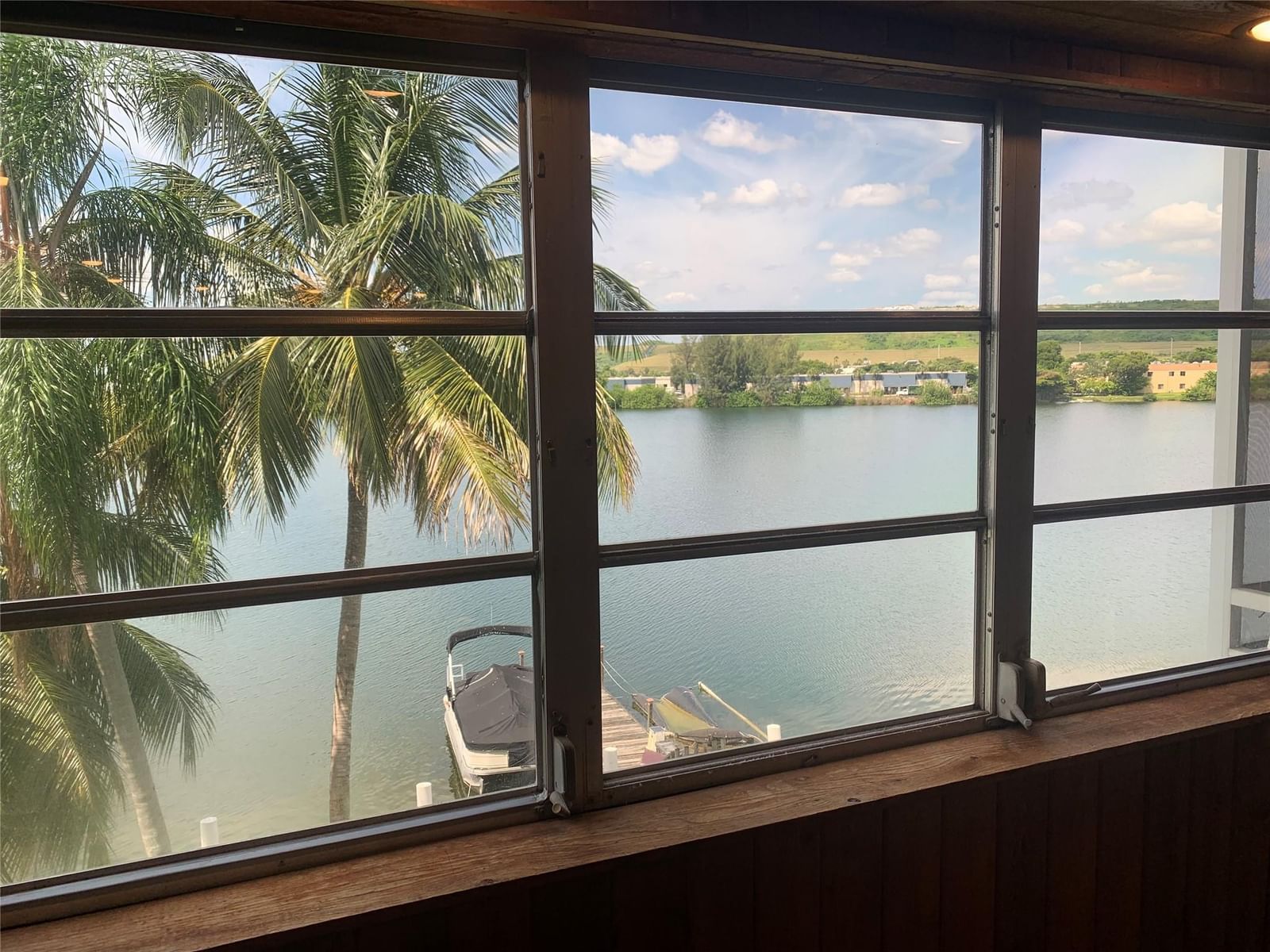 4311 Crystal Lake Drive #314, Deerfield Beach, FL 33064 photo 4