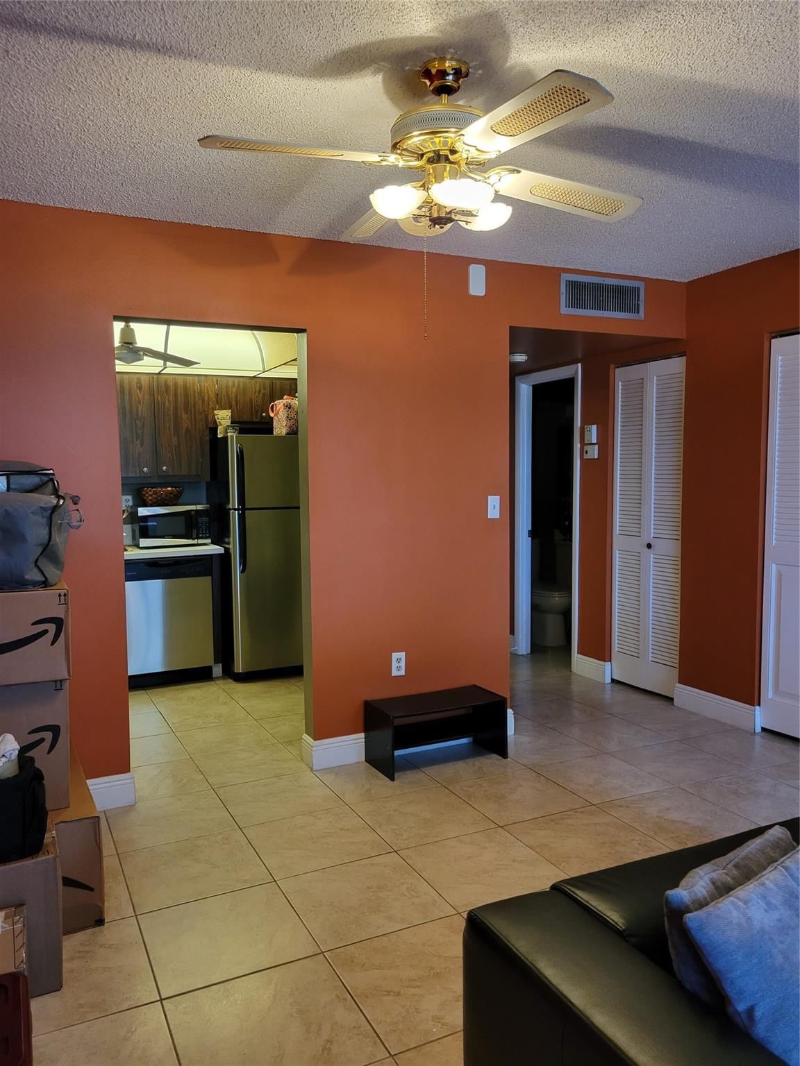 1400 Saint Charles Place #211, Pembroke Pines, FL 33026 photo 4