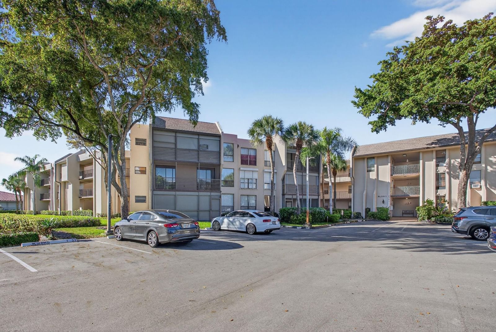 6301 N University Drive #319, Tamarac, FL 33321 photo 3