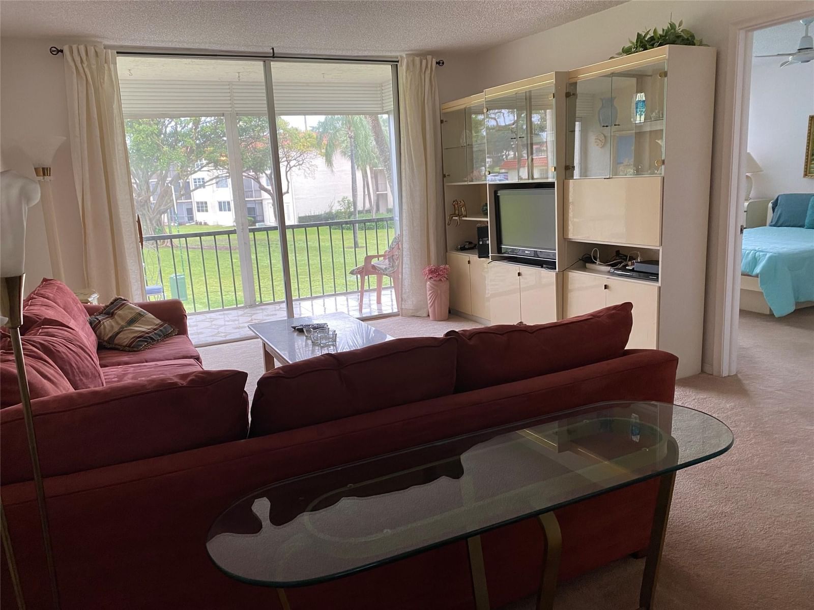 811 S Hollybrook Drive #203, Pembroke Pines, FL 33025 photo 2