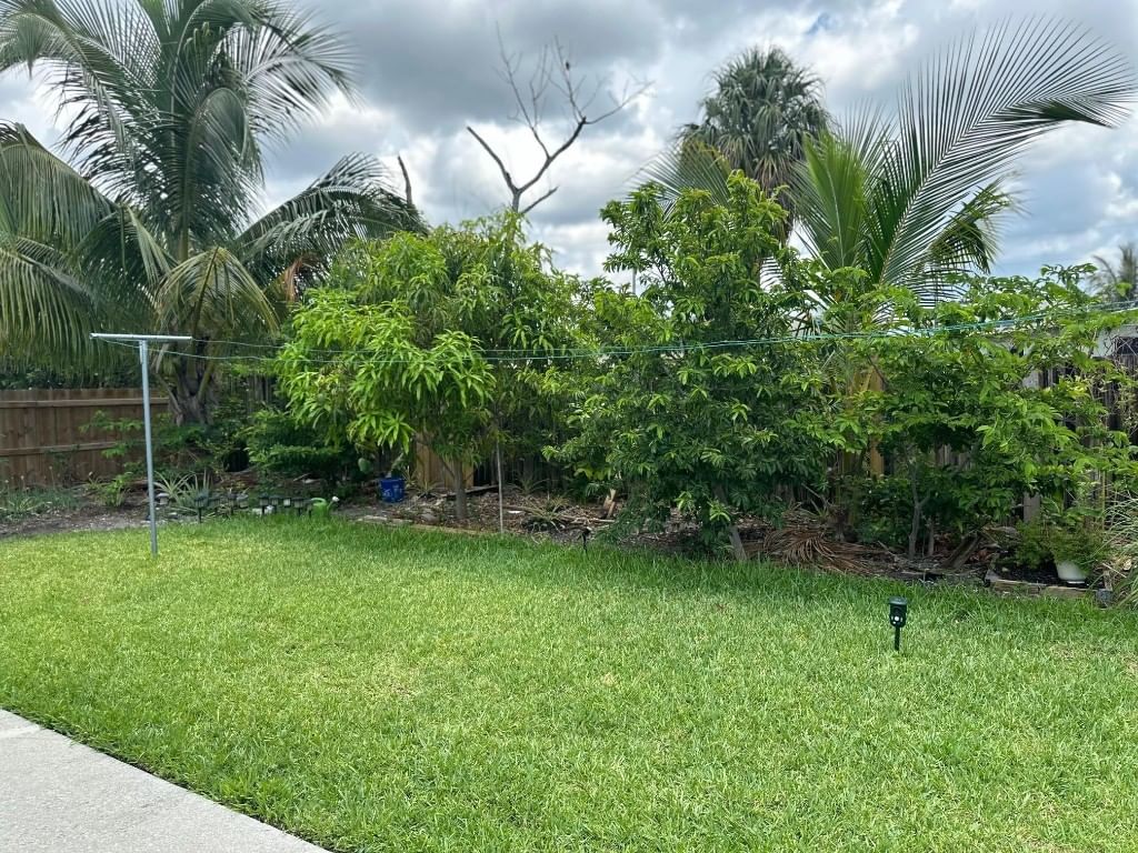 1618 W 26th Street, Riviera Beach, FL 33404 photo 4