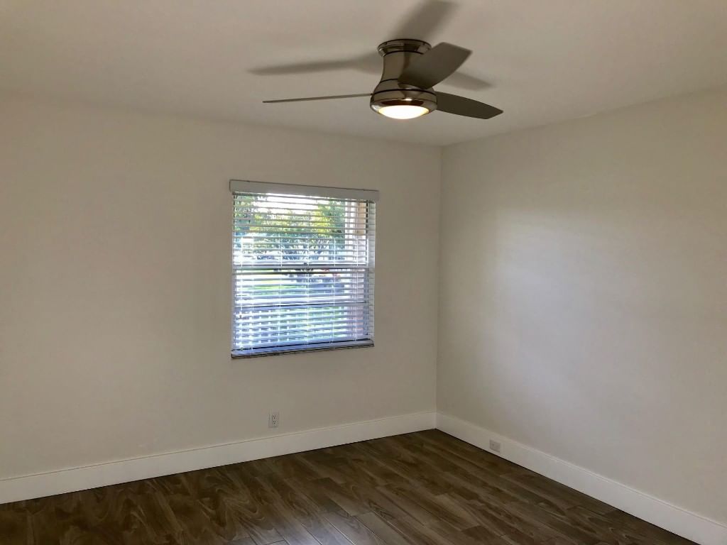 300 SW 134TH Way #210E, Pembroke Pines, FL 33027 photo 3
