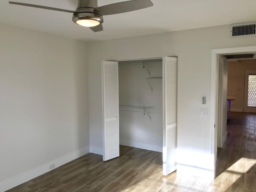300 SW 134TH Way #210E, Pembroke Pines, FL 33027 photo 4