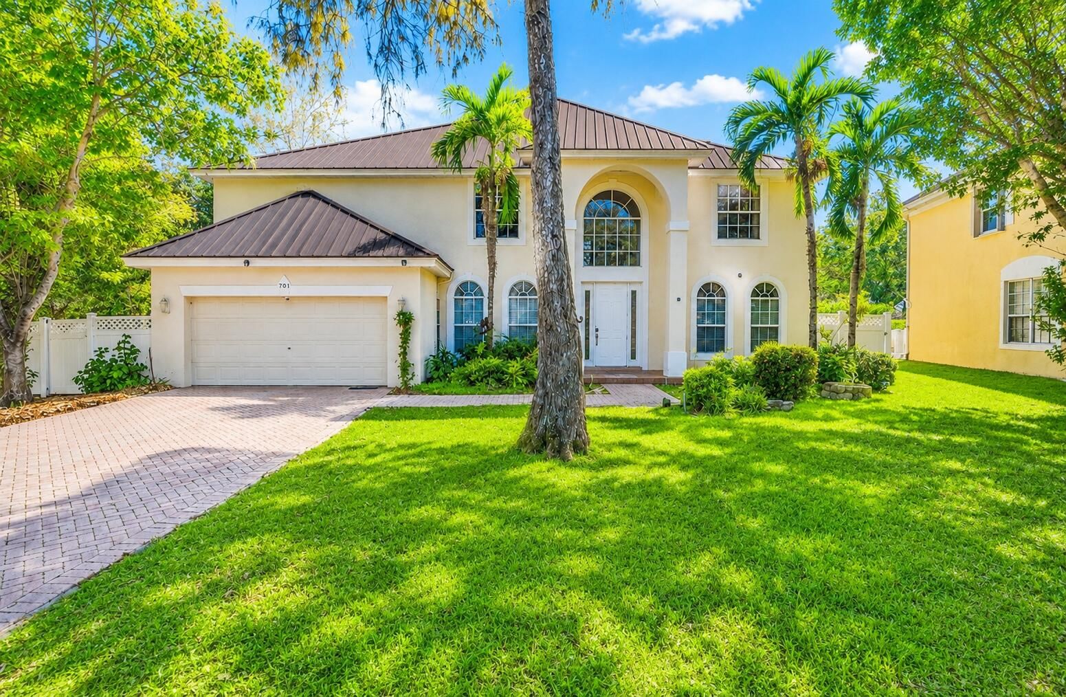 9526 NW 52nd Place, Coral Springs, FL 33076 photo 2