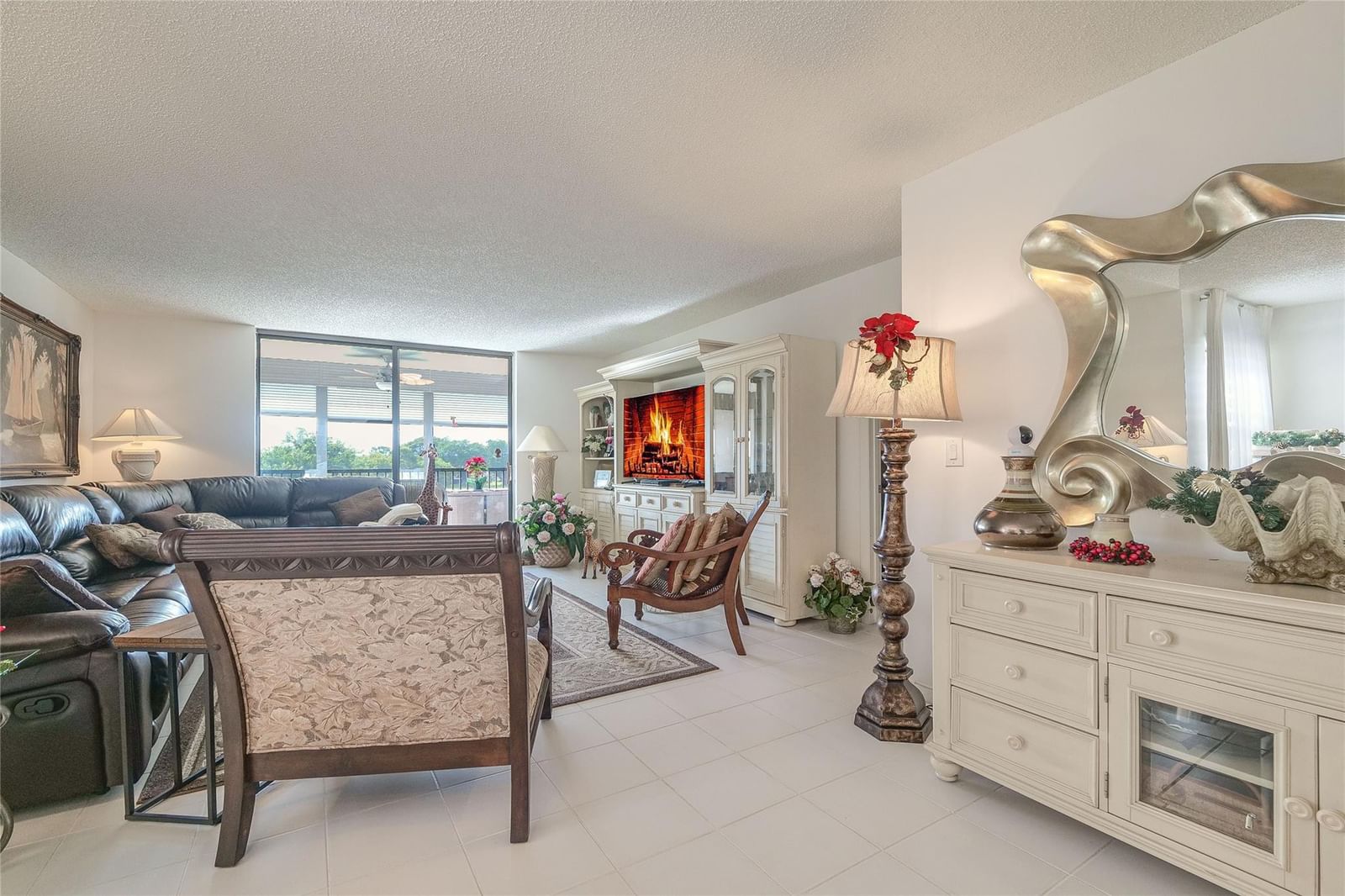 3591 Environ Boulevard #A 401, Lauderhill, FL 33319 photo 5