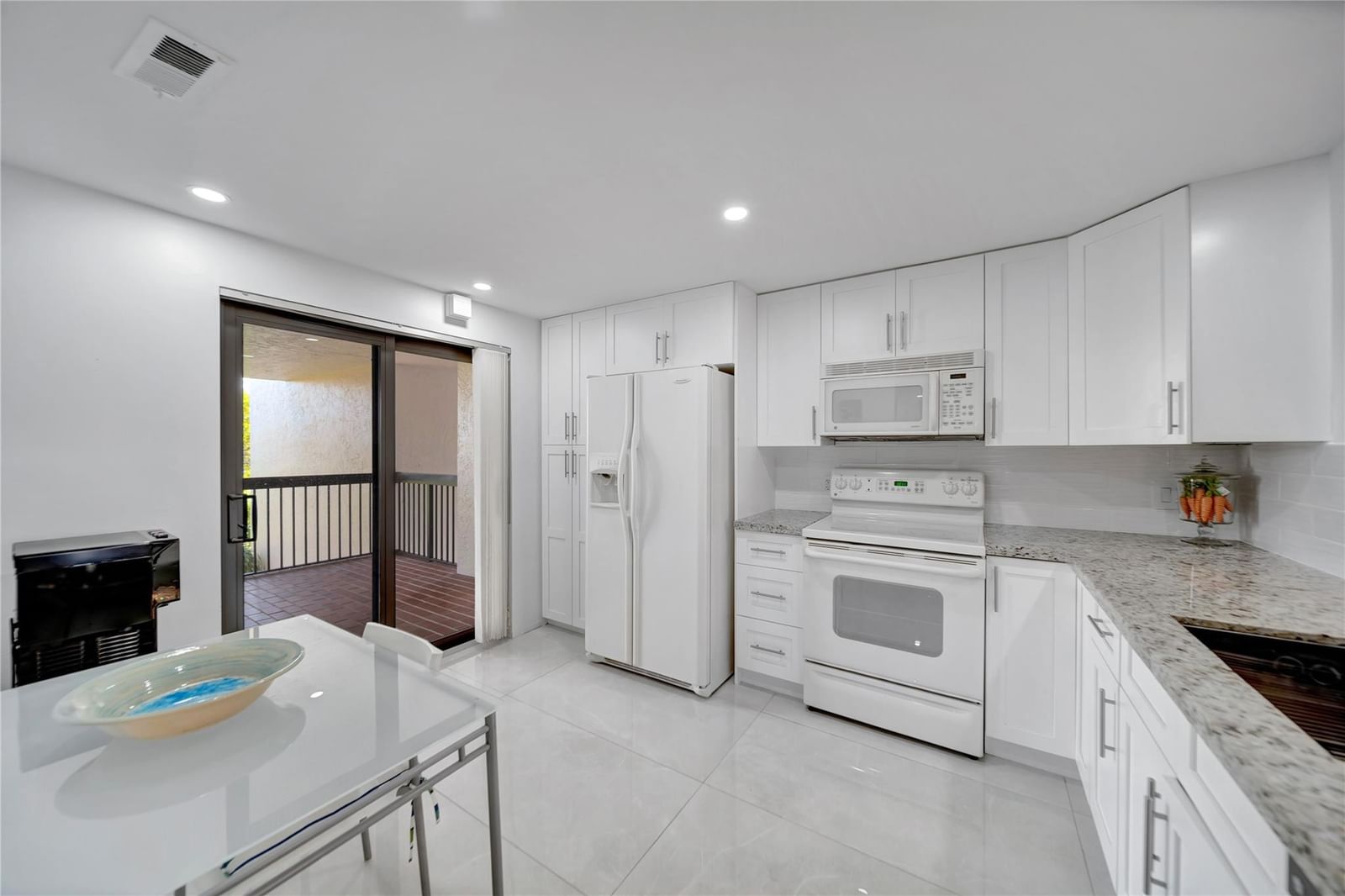 3521 Environ Boulevard #B410, Lauderhill, FL 33319 photo 5