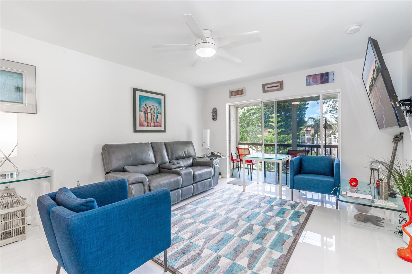 811 S Hollybrook Drive #301, Pembroke Pines, FL 33025 photo 3