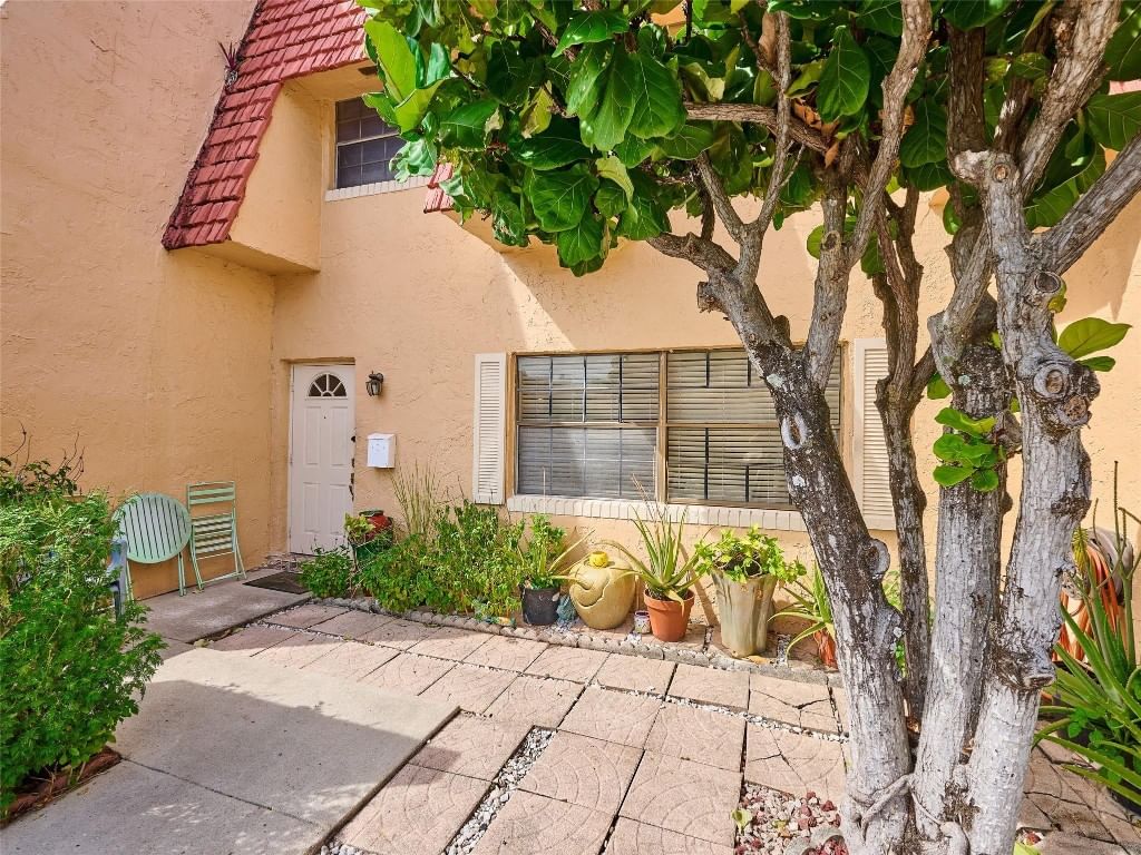 33 Spinning Wheel Lane #33, Tamarac, FL 33319 photo 3