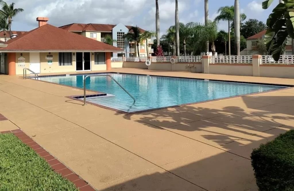 18860 NW 57th Avenue #106, Hialeah, FL 33015 photo 5