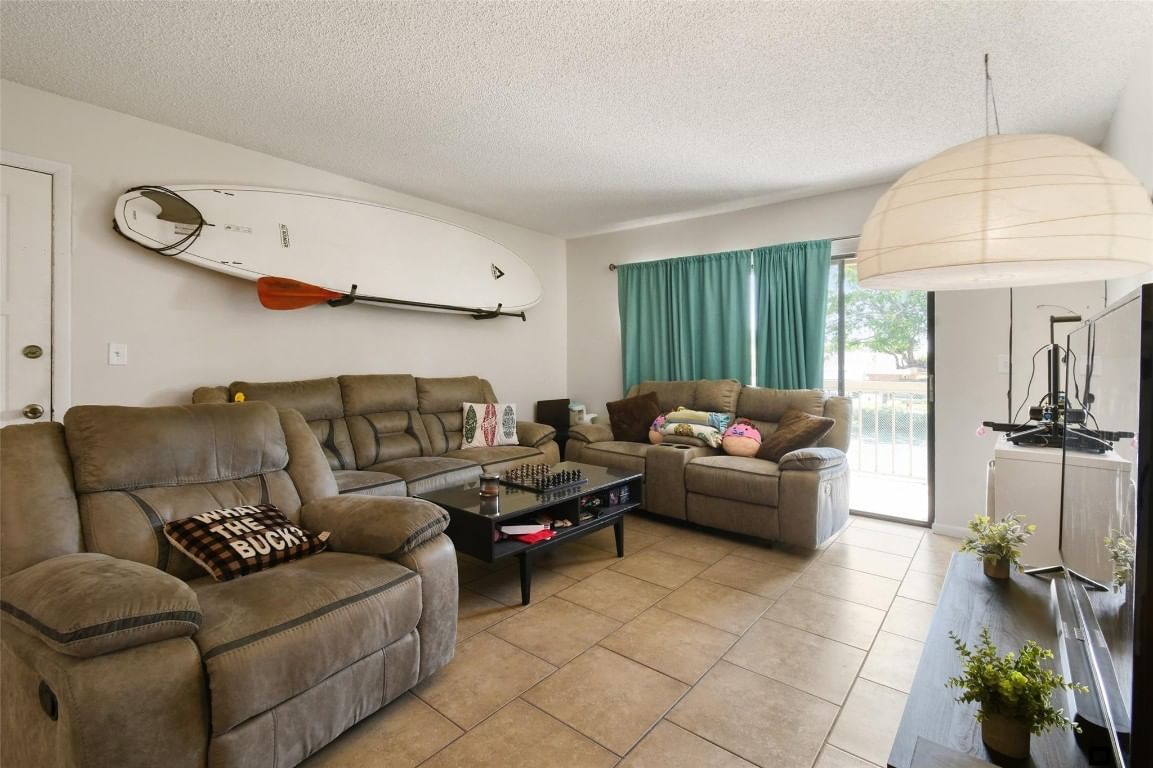 3402 Gardens Drive #14B, Palm Beach Gardens, FL 33410 photo 2