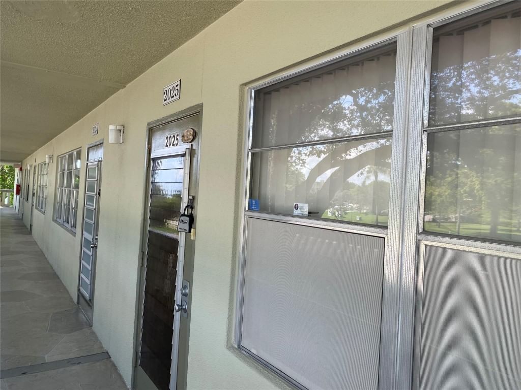 2025 Berkshire B #2025, Deerfield Beach, FL 33442 photo 3