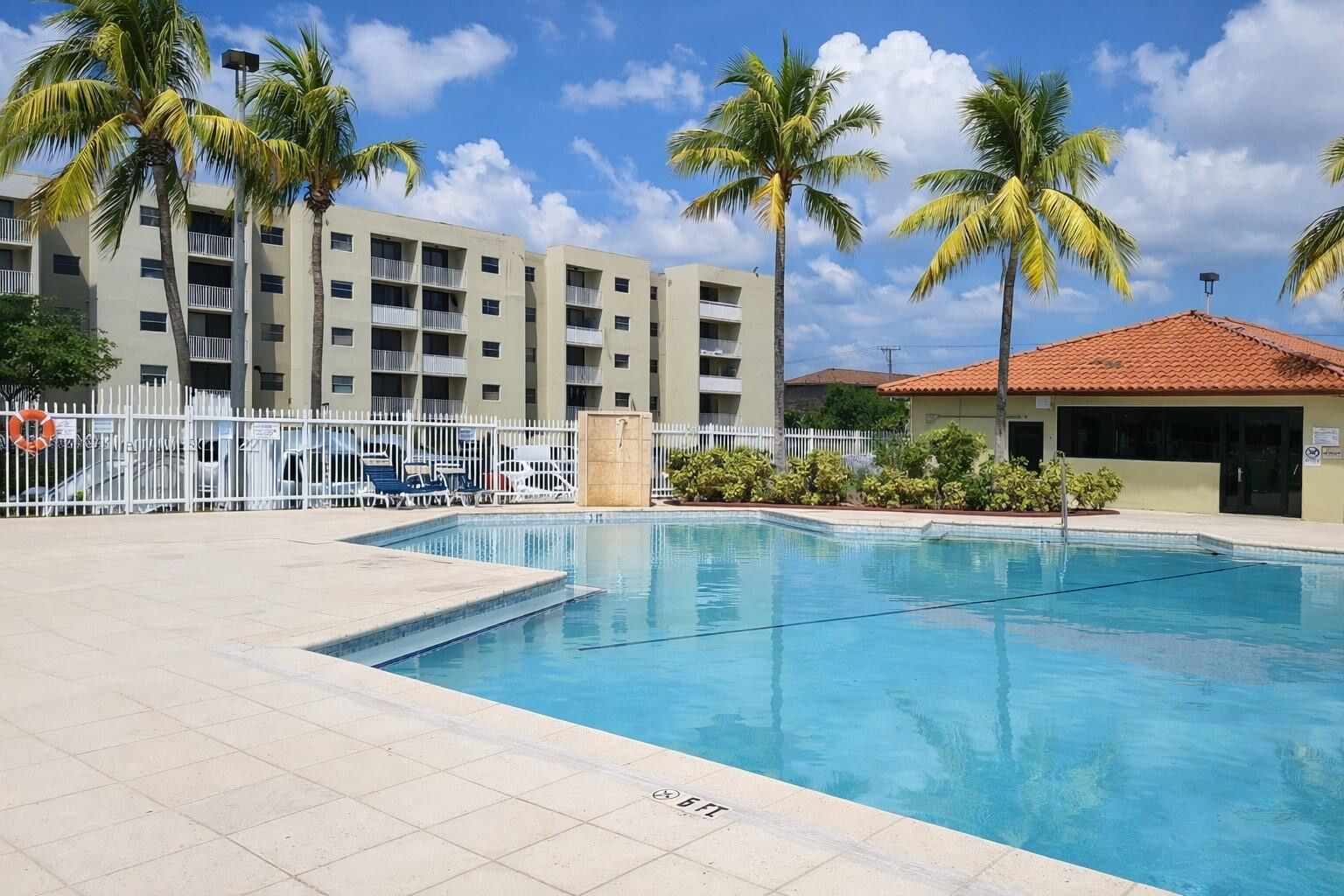 8185 NW 7th Street #214, Miami, FL 33126 photo 2