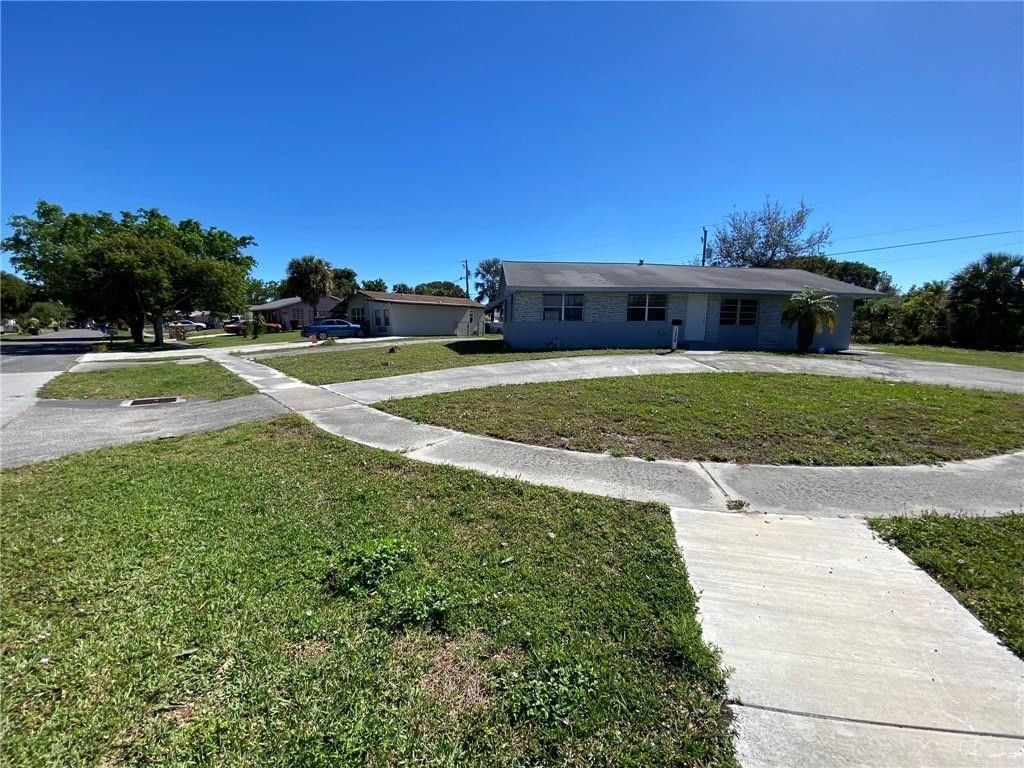 1654 43rd Street, West Palm Beach, FL 33407 photo 4
