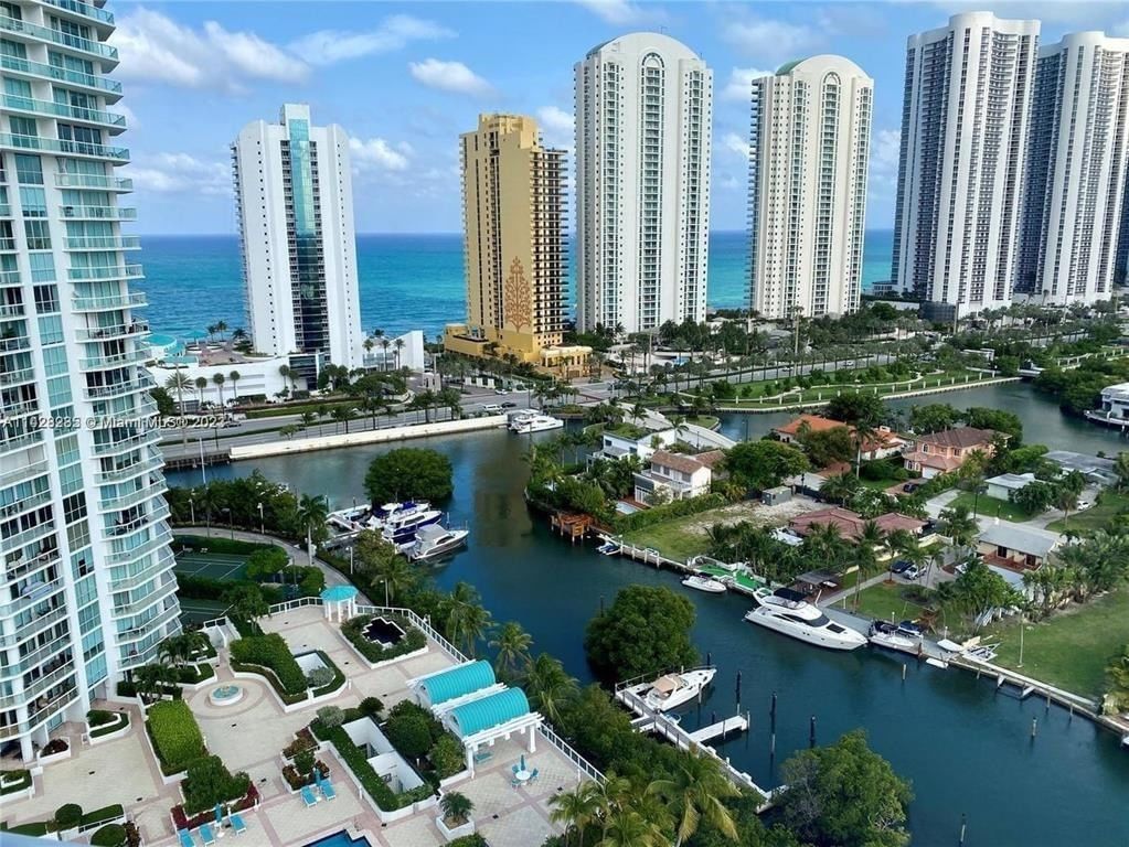 16500 Collins Avenue #2052, Sunny Isles Beach, FL 33160 photo 3