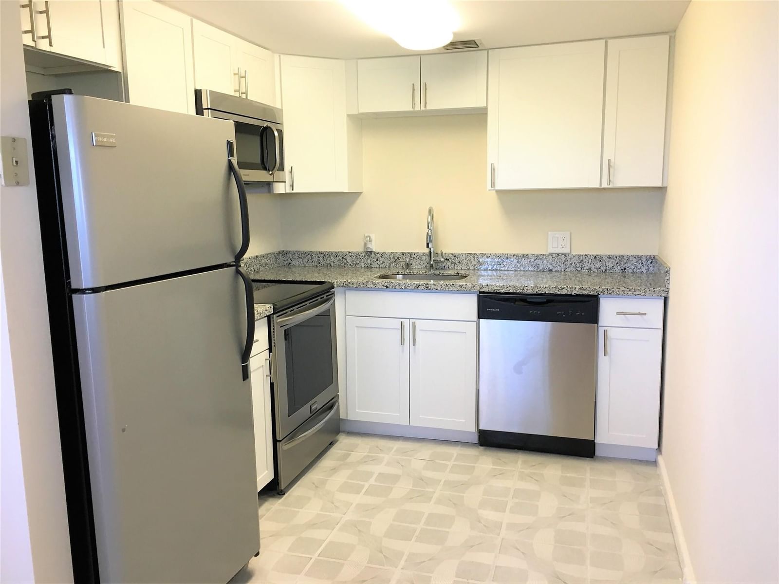 551 SW 135th Avenue #405b, Pembroke Pines, FL 33027 photo 2