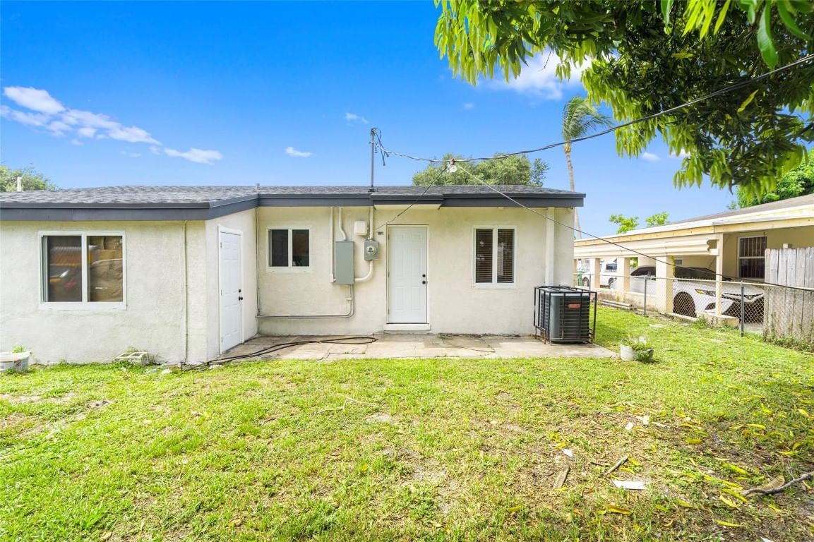 2941 NW 151st Terrace, Opa Locka, FL 33054 photo 5