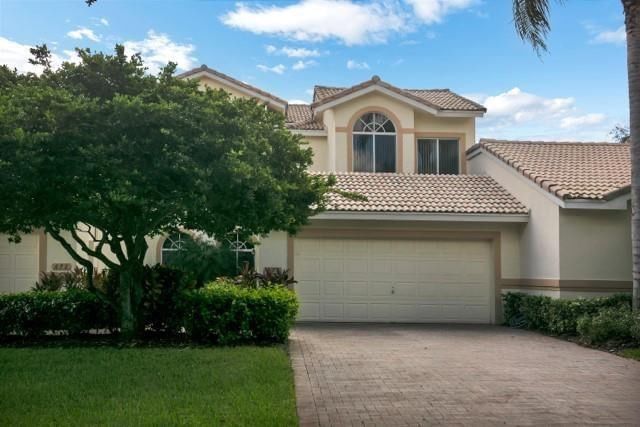 676 W Palm Aire Drive, Pompano Beach, FL 33069 photo 2