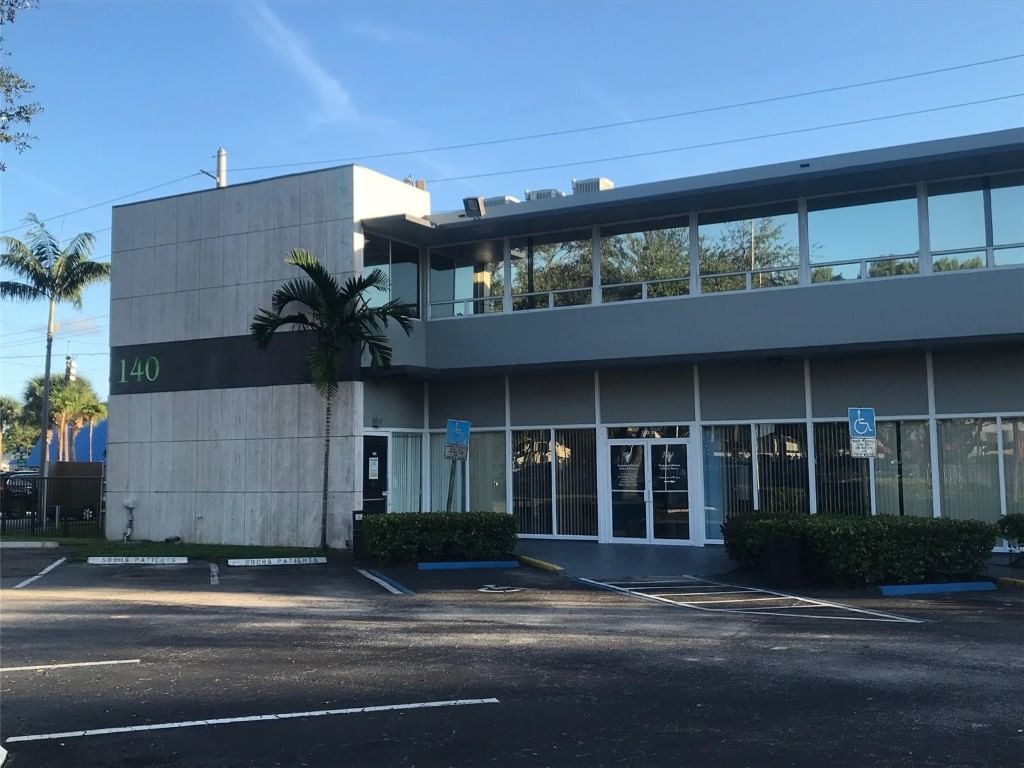 140 S Federal Highway, Dania Beach, FL 33004 photo 2