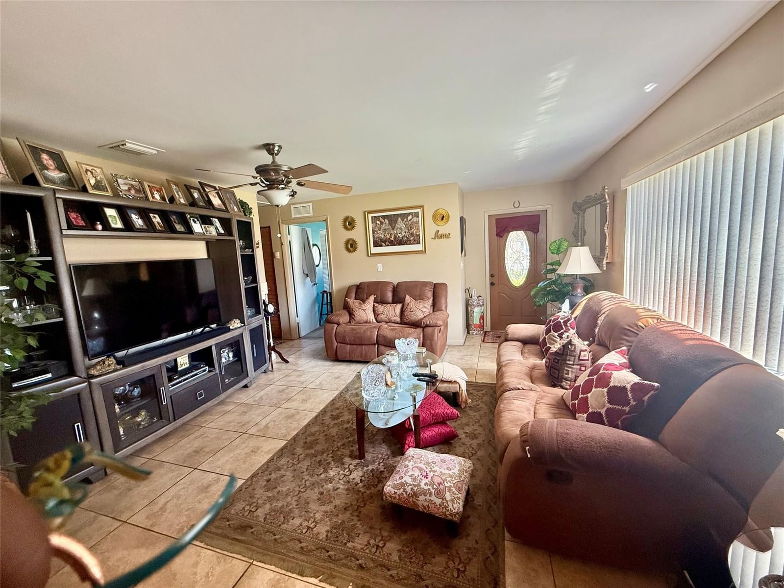 10262 SW 179th St, Perrine, FL 33157 photo 3
