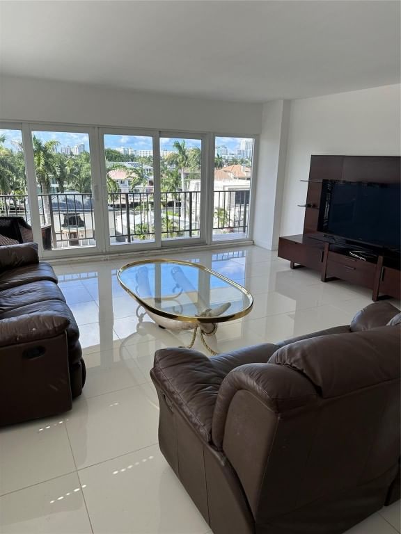 2500 E Las Olas Boulevard #508, Fort Lauderdale, FL 33301 photo 2