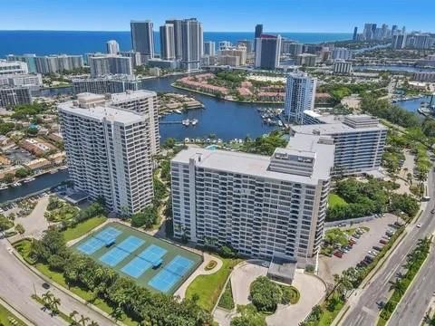 2500 Parkview Drive #814, Hallandale Beach, FL 33009 photo 2