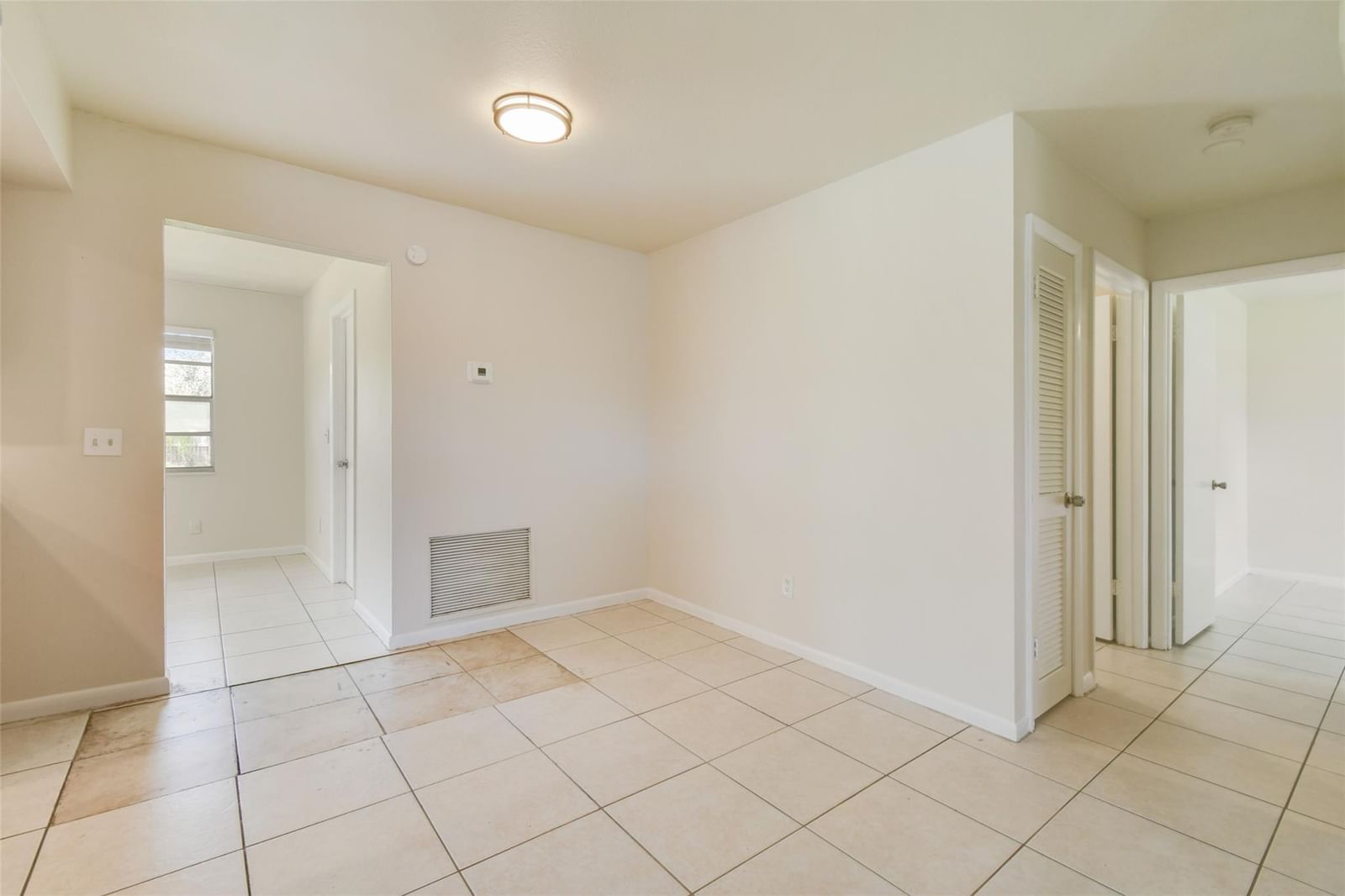 458 SE Galleon Lane, Port St Lucie, FL 34983 photo 5