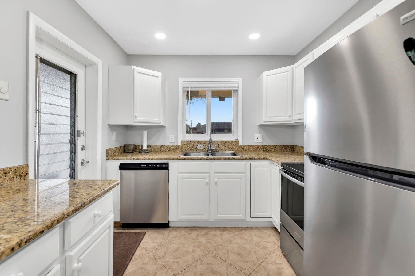 5300 Washington Street #D308, Hollywood, FL 33021 photo 3