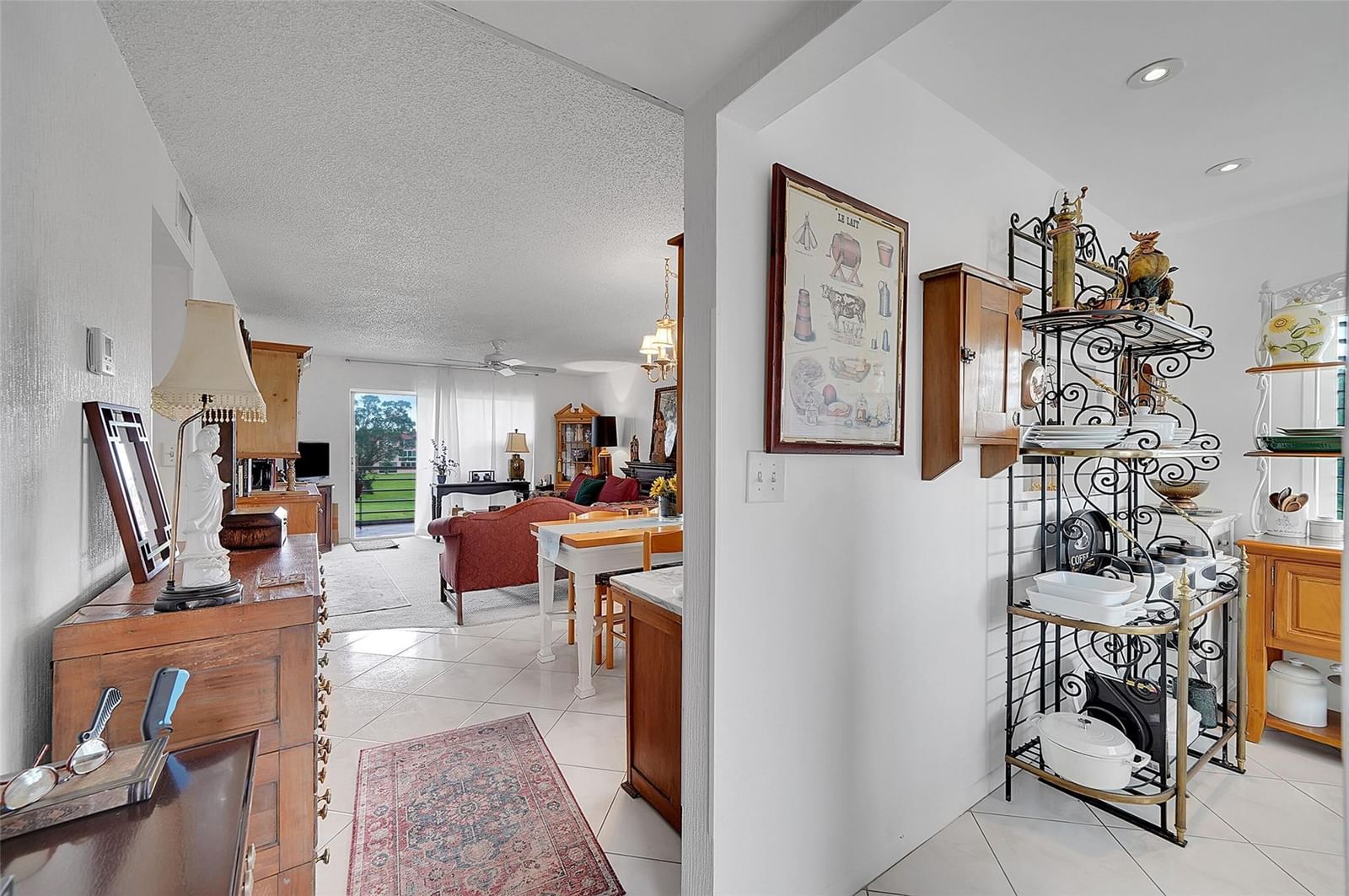 9481 Sunrise Lakes Boulevard #310, Sunrise, FL 33322 photo 2