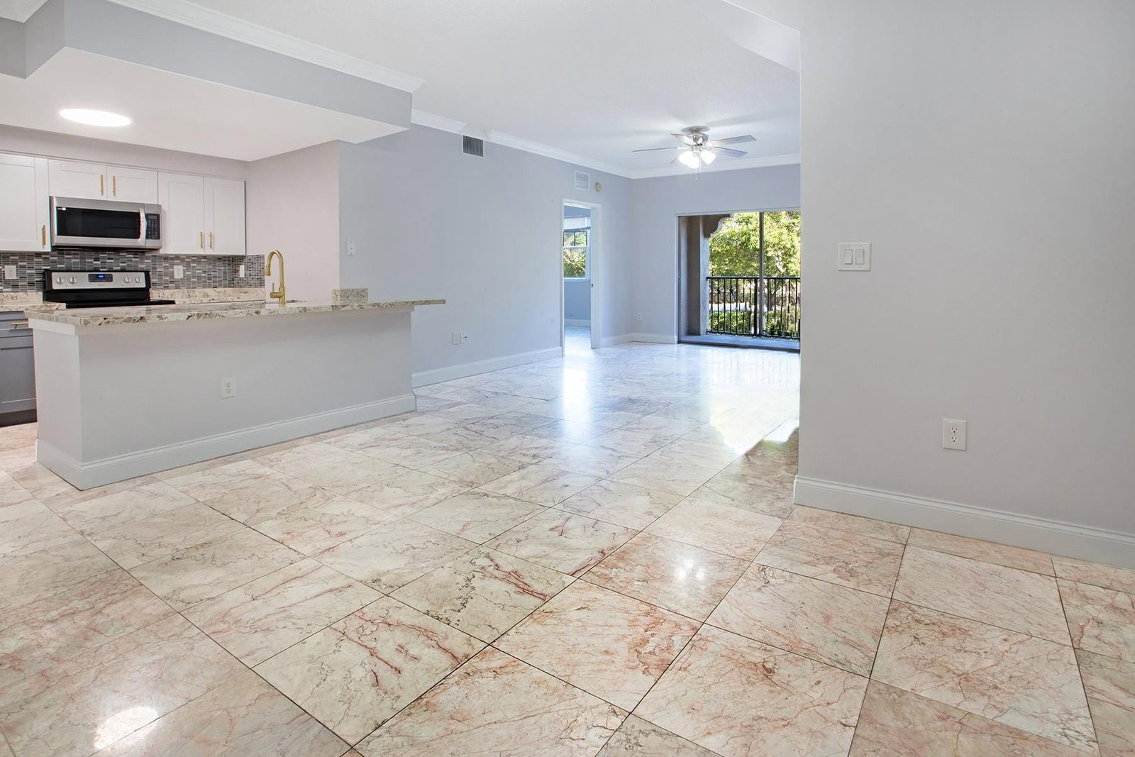 5860 W Sample Road #204, Coral Springs, FL 33067 photo 3