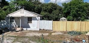 1849 NW 83rd Terrace, Miami, FL 33147