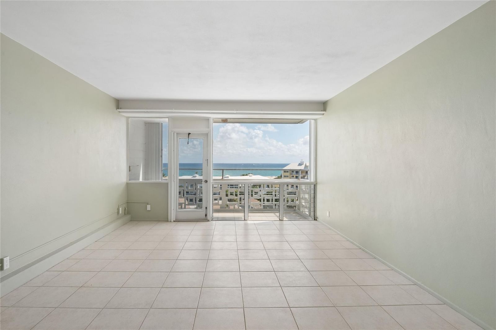 1900 S Ocean Drive #810, Fort Lauderdale, FL 33316 photo 2