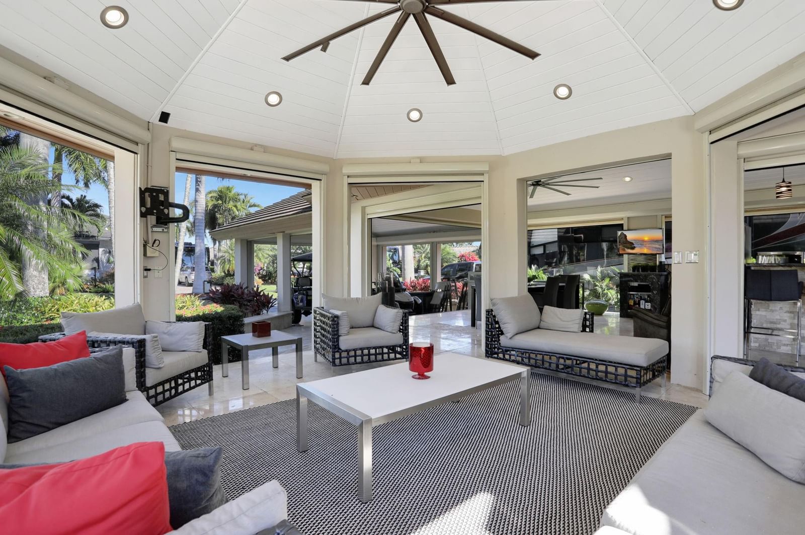 431 S Cortez Drive #431, Margate, FL 33068 photo 4