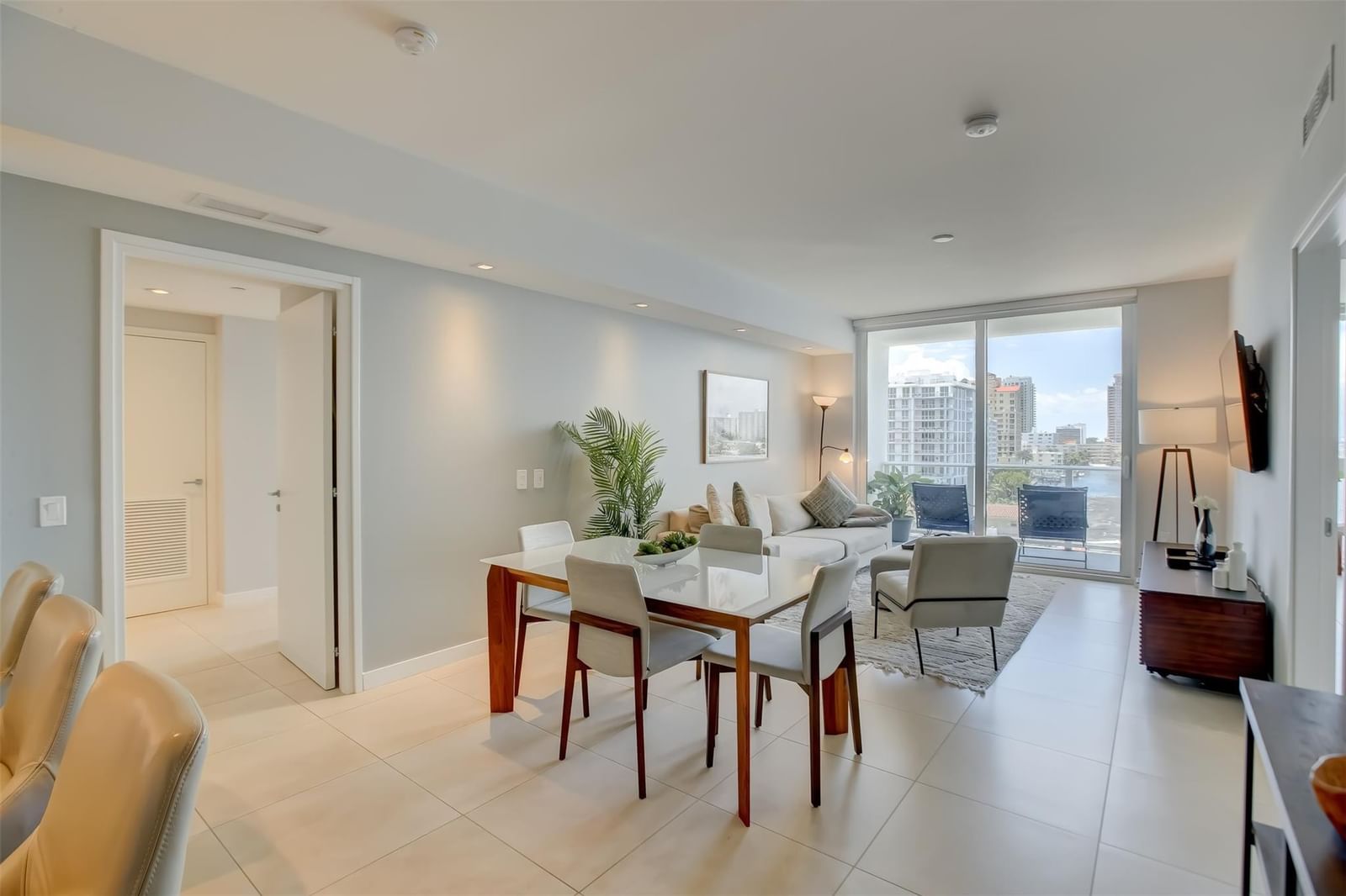 401 N Birch Road #705, Fort Lauderdale, FL 33304 photo 5