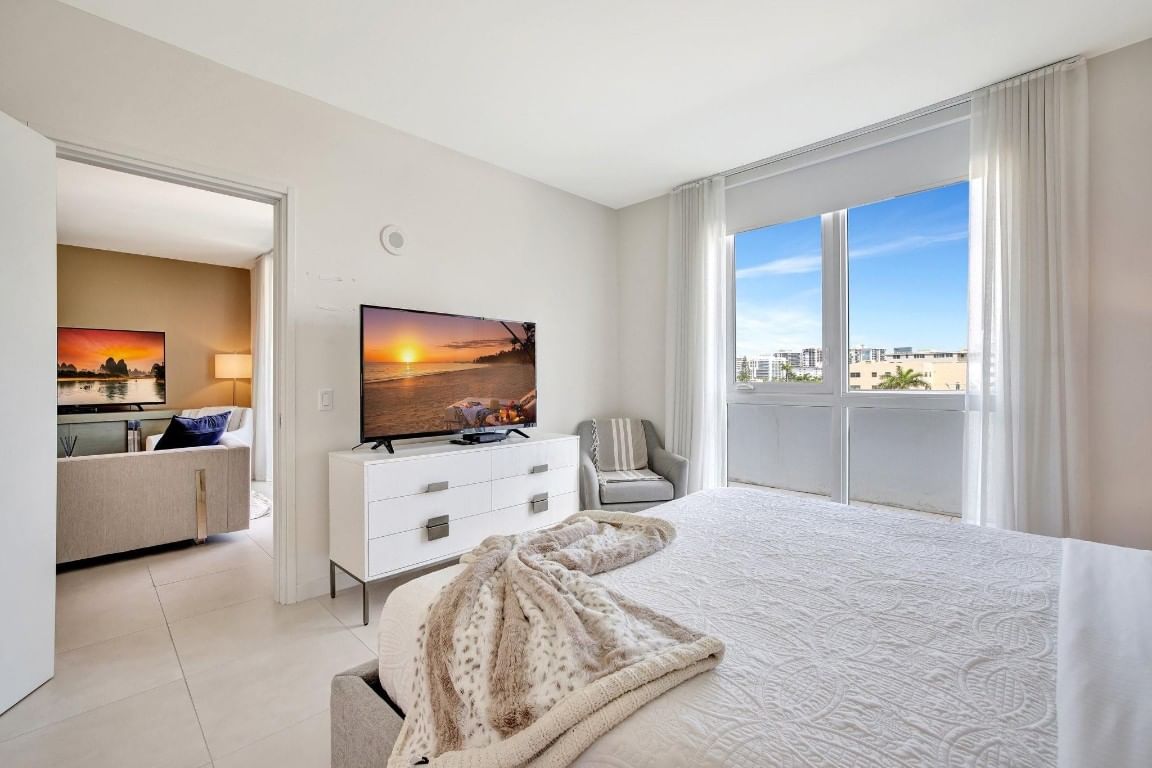 401 N Birch Road #413, Fort Lauderdale, FL 33304 photo 4