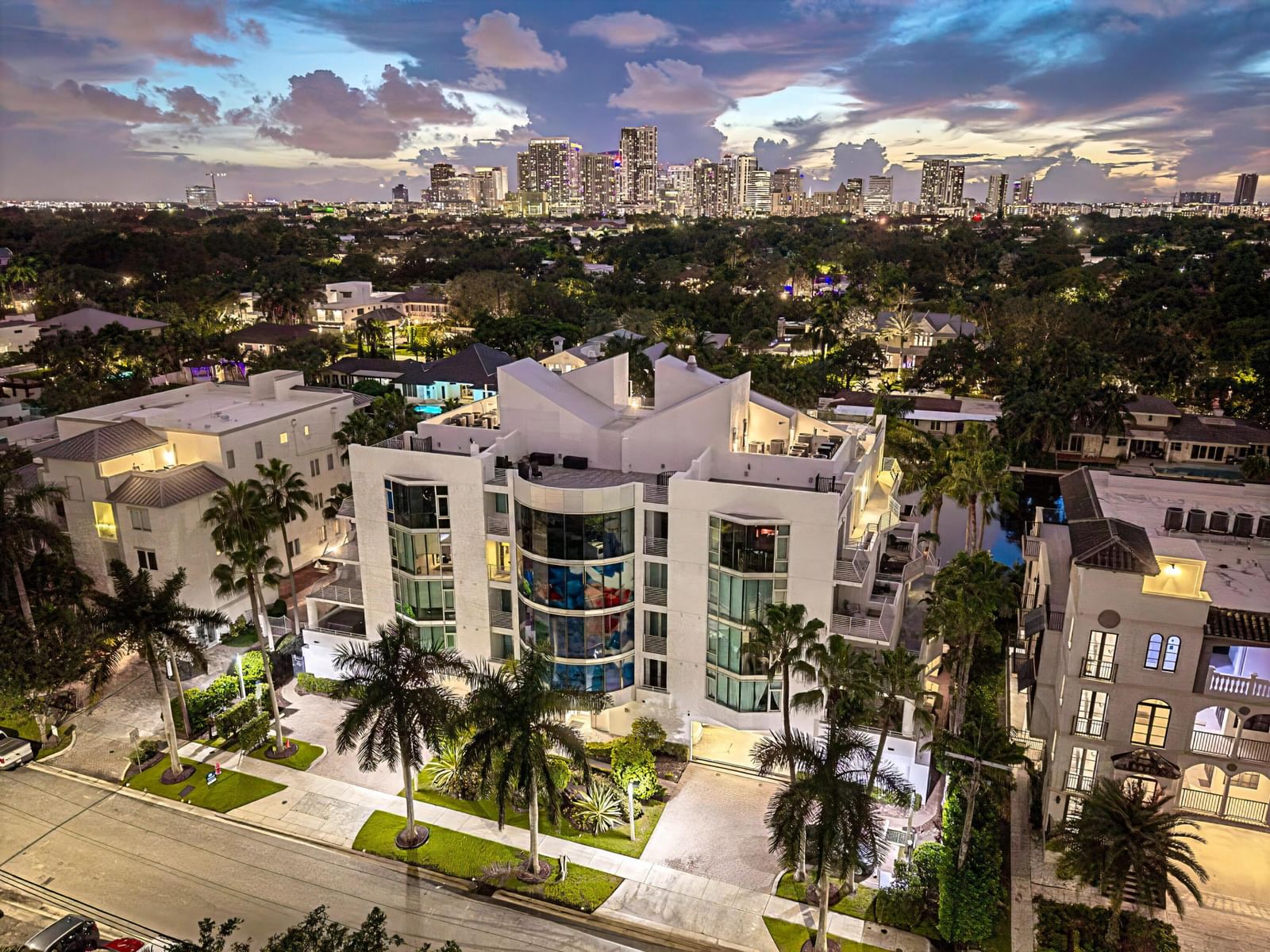 301 Hendricks Isle #10, Fort Lauderdale, FL 33301 photo 2