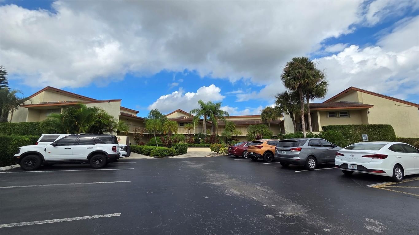 8751 Holly Court #202, Tamarac, FL 33321 photo 2