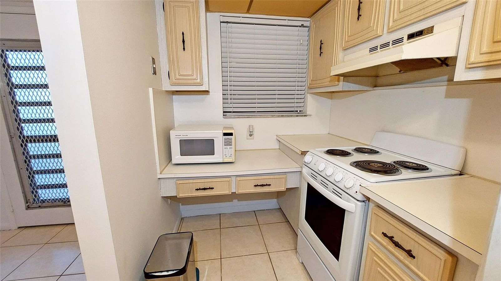 367 S Federal Highway #B105, Deerfield Beach, FL 33441 photo 4