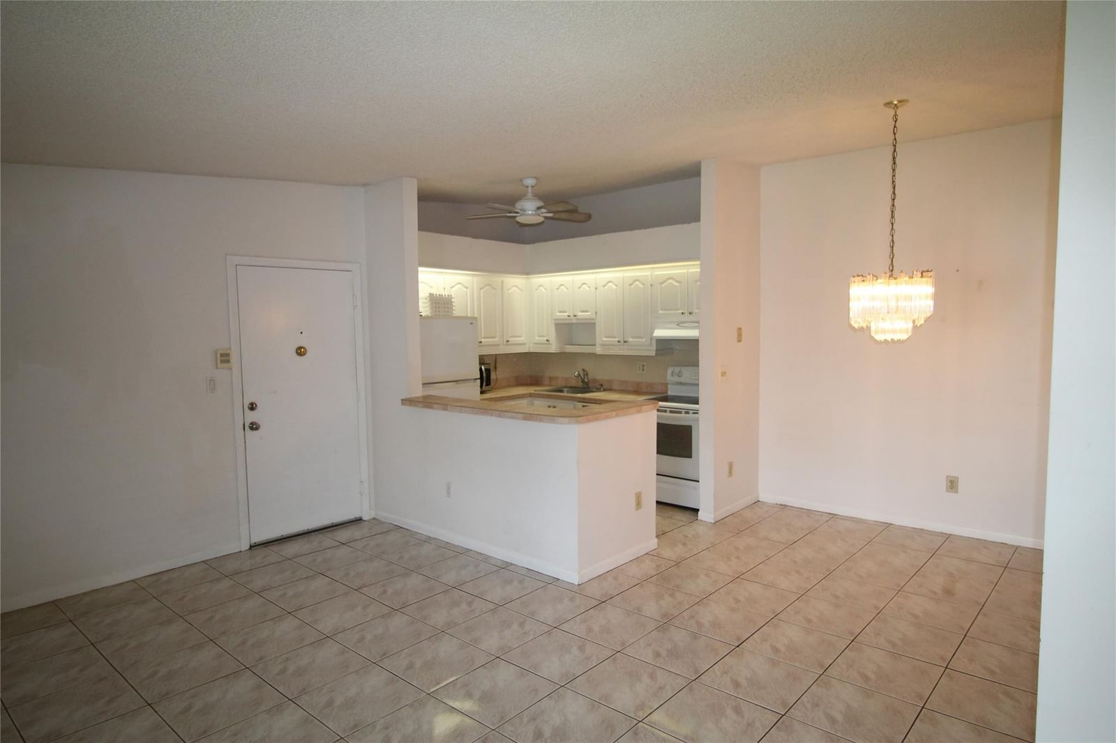 9728 S Belfort Circle #206, Tamarac, FL 33321 photo 3