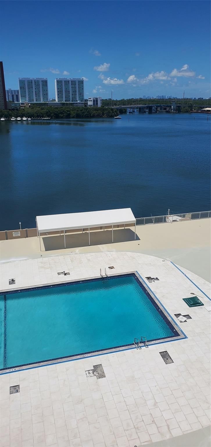 250 174th Street #819, Sunny Isles Beach, FL 33160 photo 4