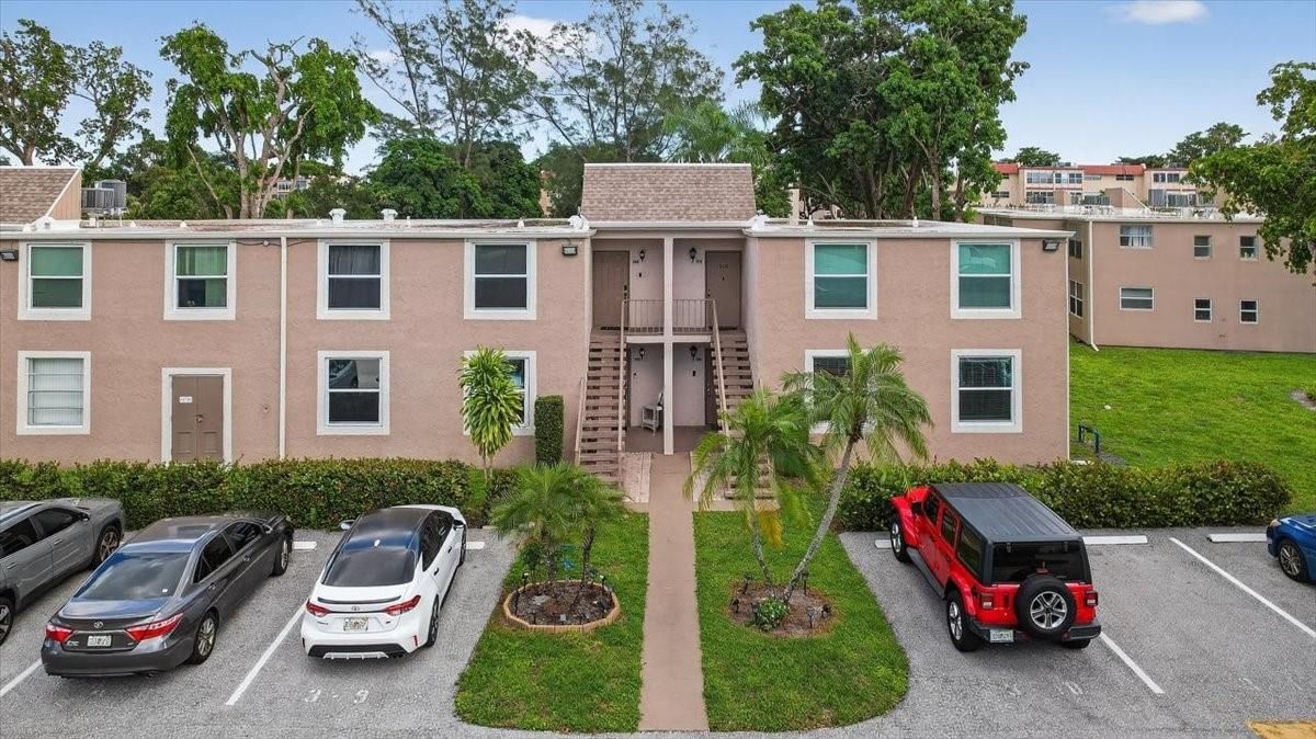 950 NW 80th Avenue #106, Margate, FL 33063 photo 2