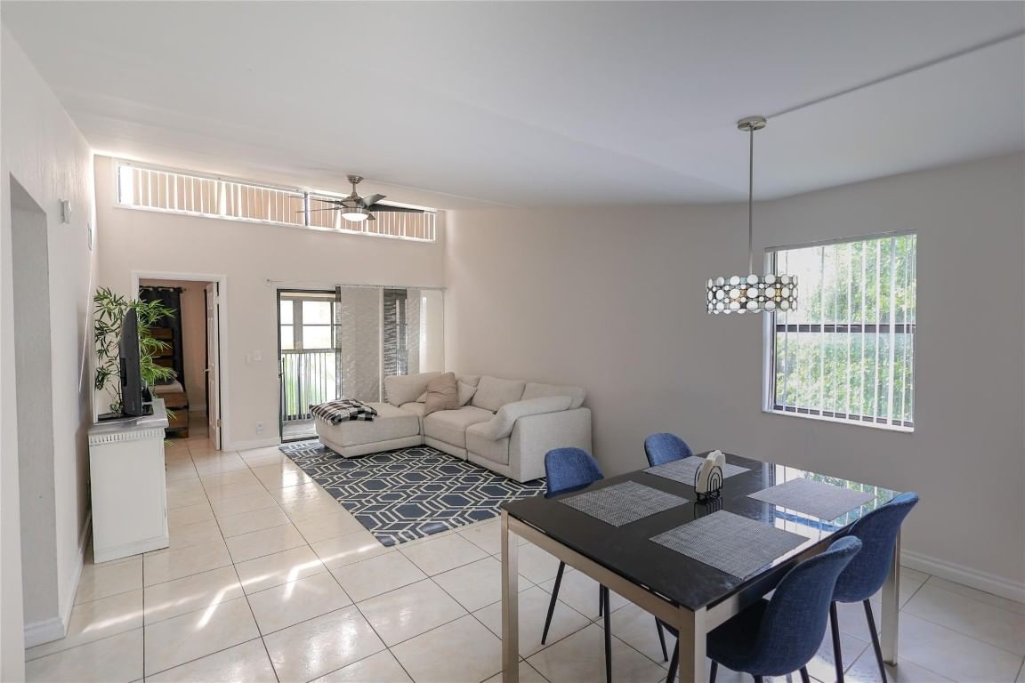 8725 Shadow Wood Boulevard #312, Coral Springs, FL 33071 photo 3