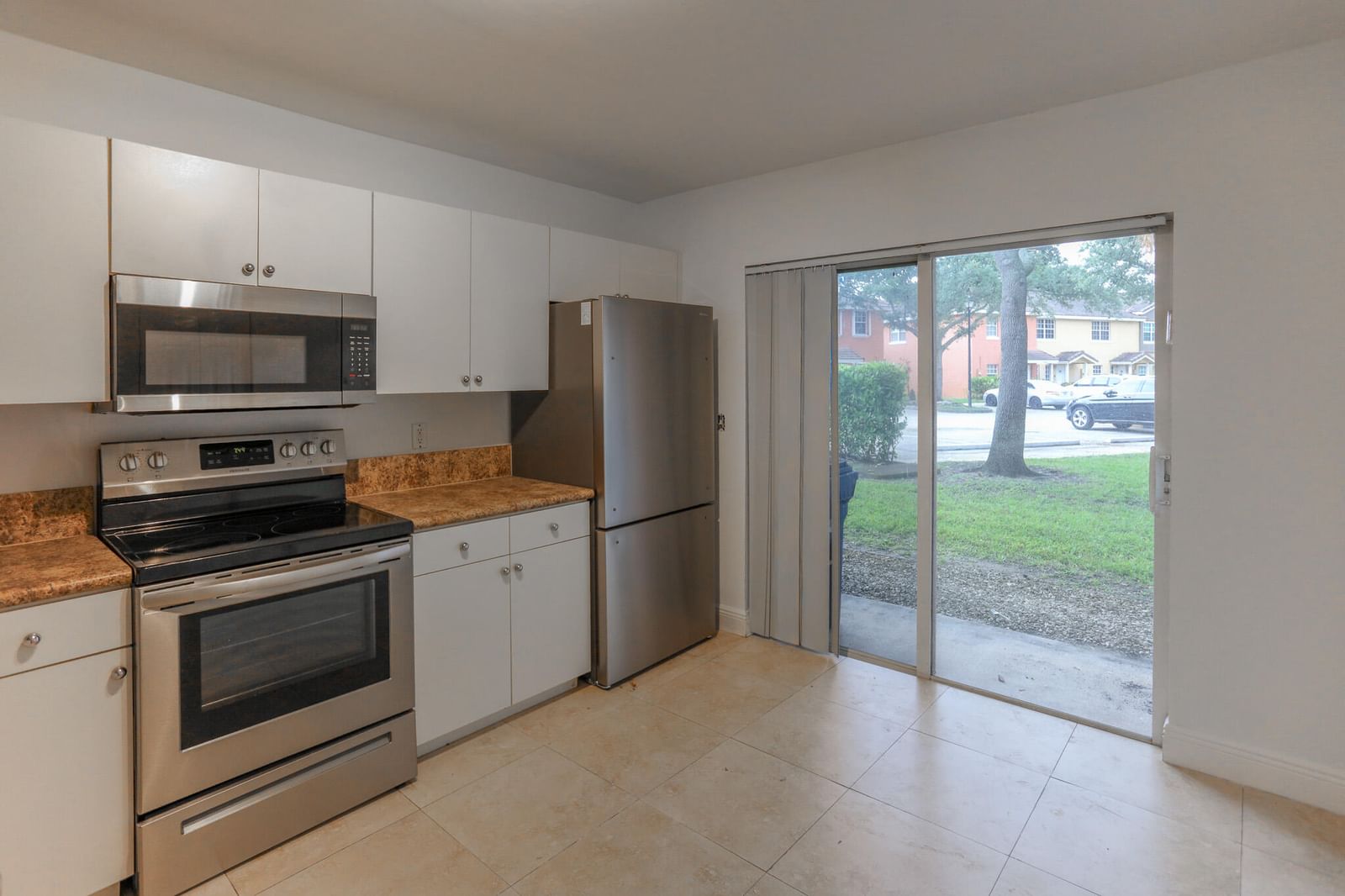 4149 NW 67th Te Ter #4149, Lauderhill, FL 33319 photo 2
