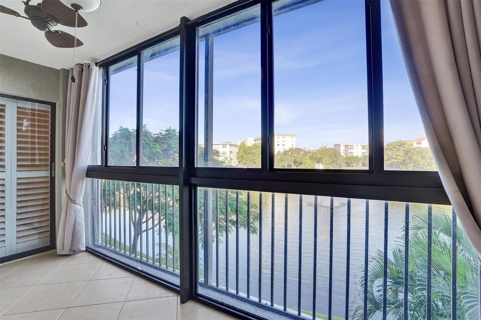 2334 S Cypress Bend Drive #304, Pompano Beach, FL 33069 photo 3