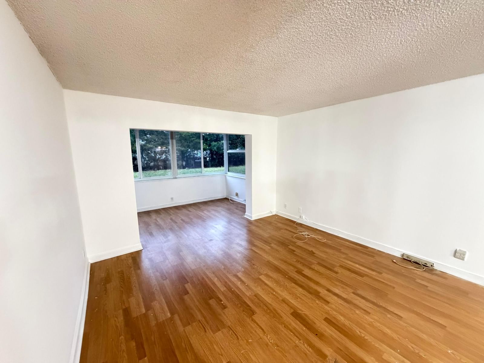 3110 Holiday Springs Boulevard #108, Margate, FL 33063 photo 4